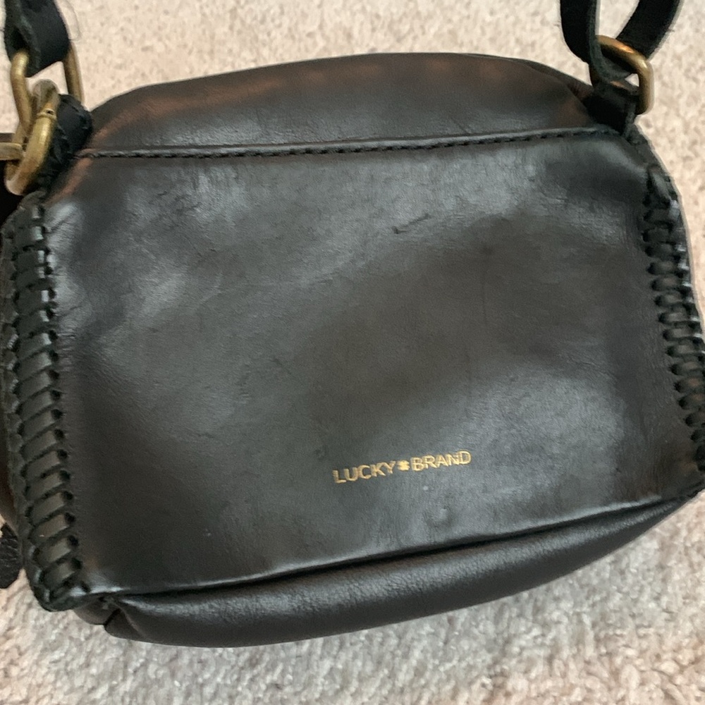 Lucky Brand crossbody, small leather purse - Picture 3 of 4